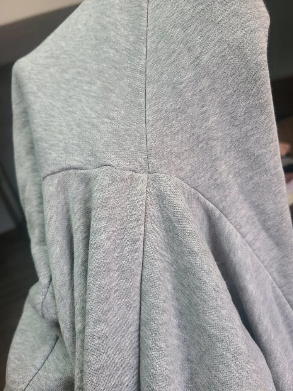 Nike Sportswear Club Fleece Heather Gray Jogger Sweatpants - Size Small